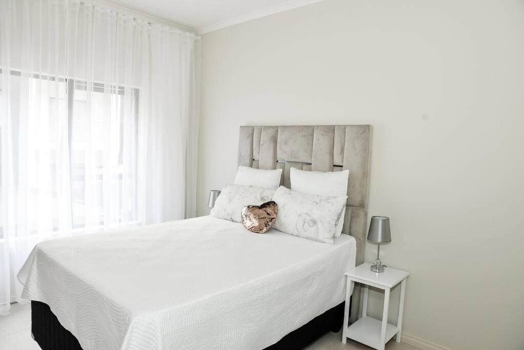 The Ellipse Palazzo Apartment Midrand Eksteriør bilde